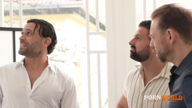 Резвые студентки попали на невероятно мощную анальную групповуху #1