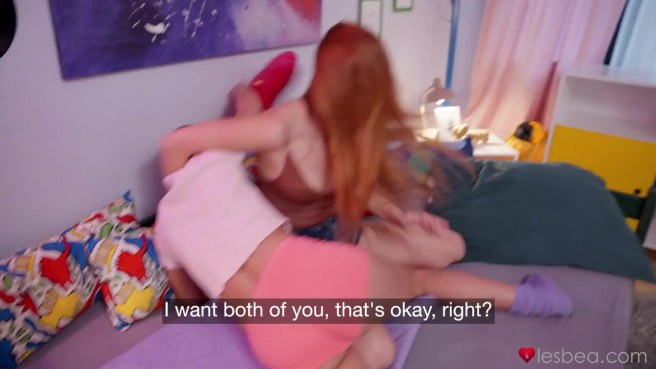 Конечно же, замечательные лесбиянки не будут тратить своё время зря #2