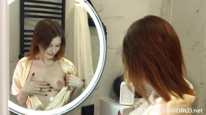 Любая уважающая себя тёлочка согласится на двойное проникновение #1