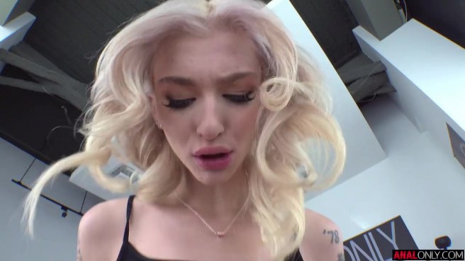 Анальная вакханалия для молоденькой, но известной порно-актрисы #4